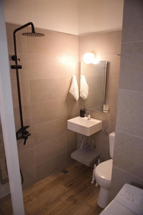 אתונה Aroura Homes Garden House 2Br 2Ba Free Parking מראה חיצוני תמונה